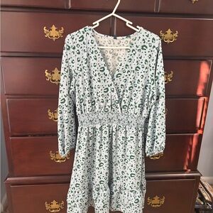 Stylish Green Patterned Dress